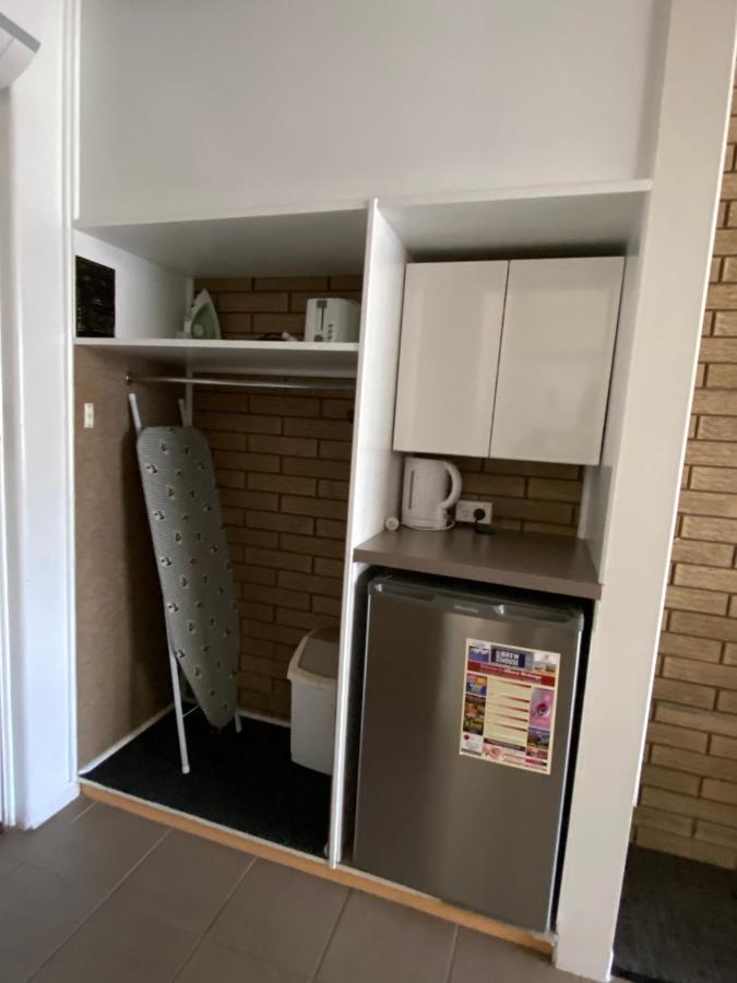 Warrina Motor Inn Wodonga Cbd Екстер'єр фото