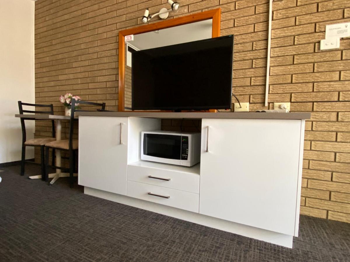 Warrina Motor Inn Wodonga Cbd Екстер'єр фото