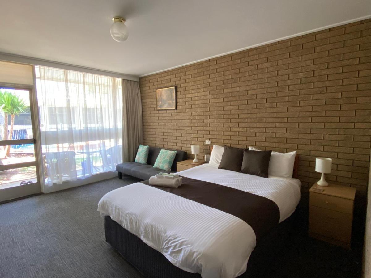 Warrina Motor Inn Wodonga Cbd Екстер'єр фото