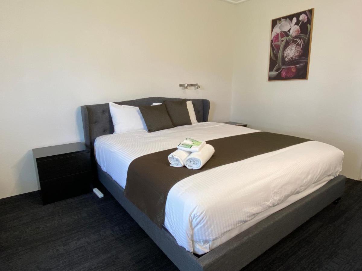 Warrina Motor Inn Wodonga Cbd Екстер'єр фото