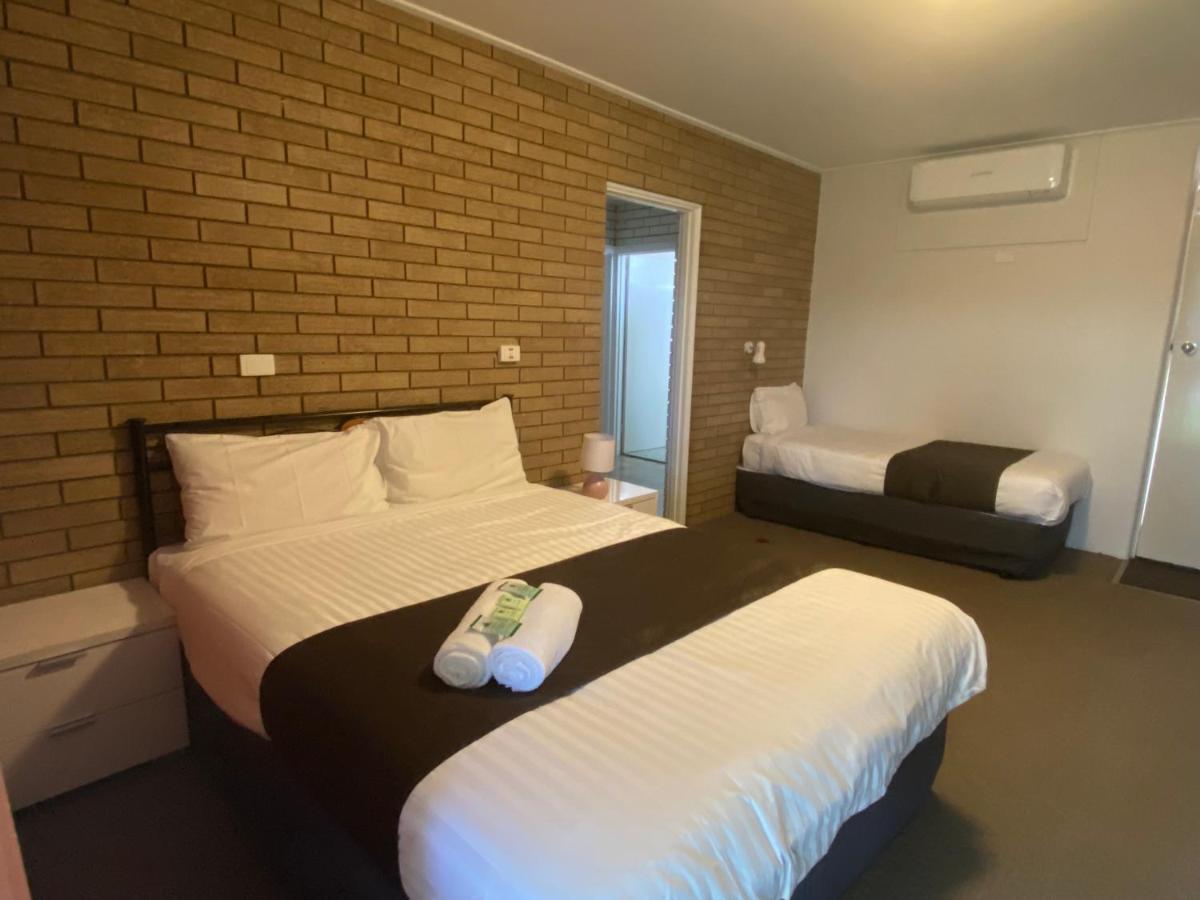 Warrina Motor Inn Wodonga Cbd Екстер'єр фото