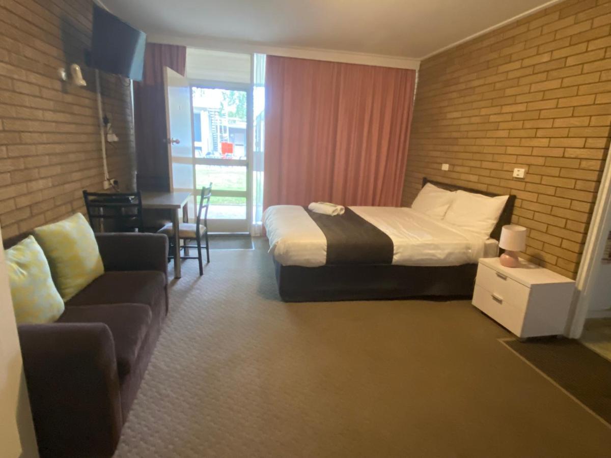Warrina Motor Inn Wodonga Cbd Екстер'єр фото